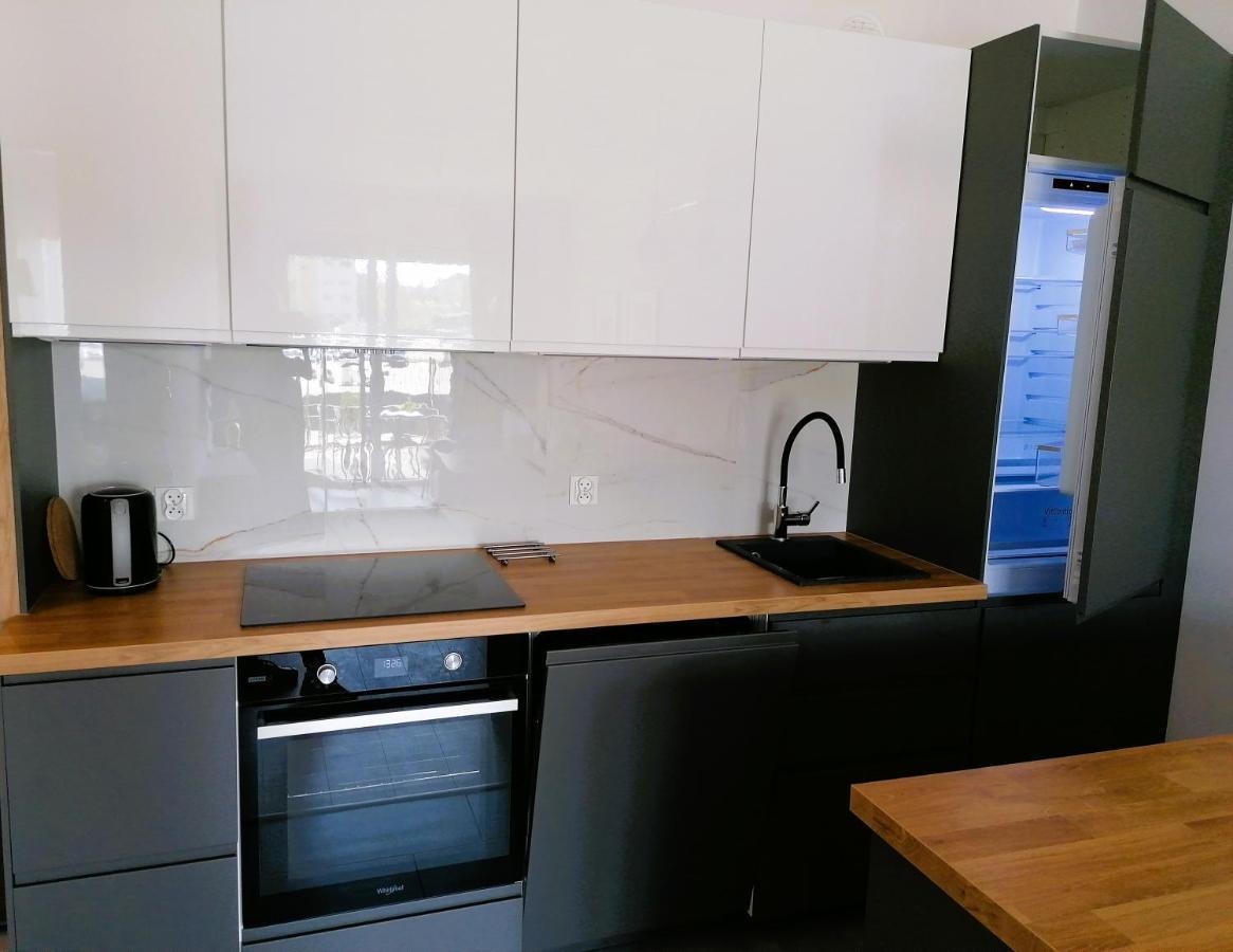 Apartament Ogrody 莱什诺 外观 照片